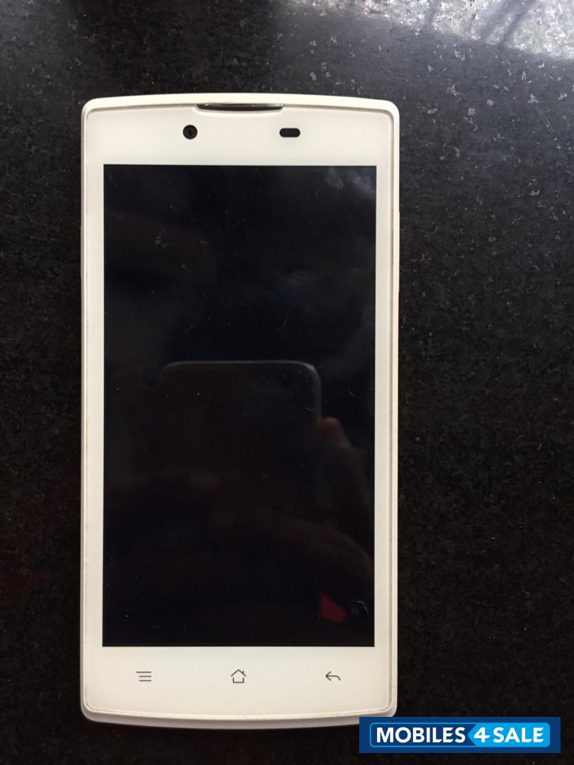 White Oppo Neo 3
