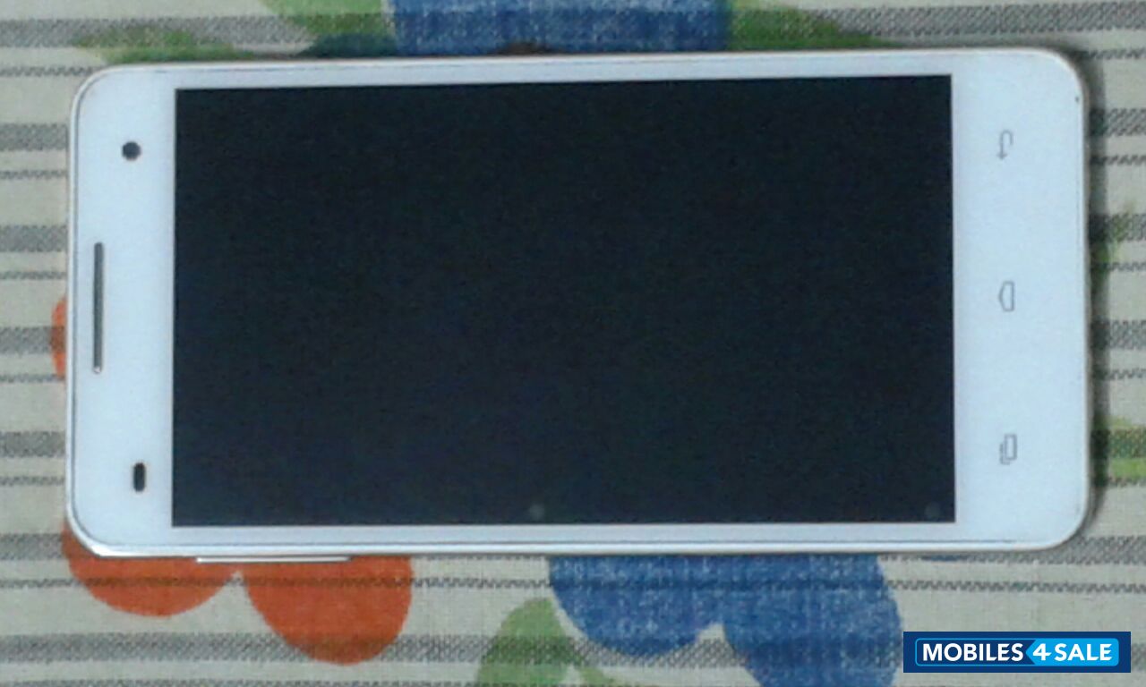 White Micromax Canvas HD Plus A190