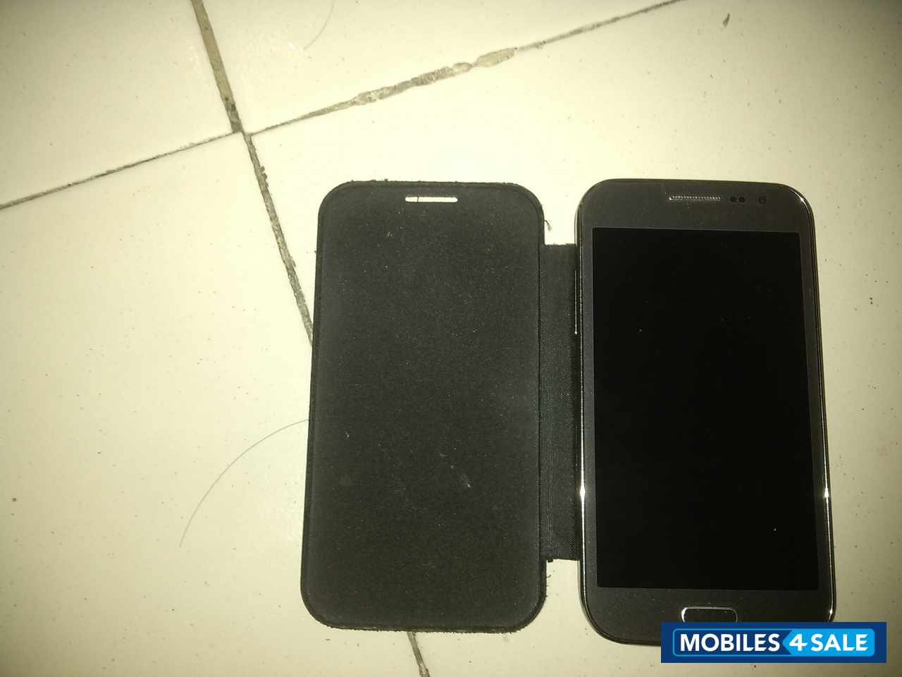 Black Samsung Galaxy Grand Quarttro Black Samsung Galaxy Grand Quarttro