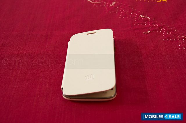 White Micromax Canvas HD A116