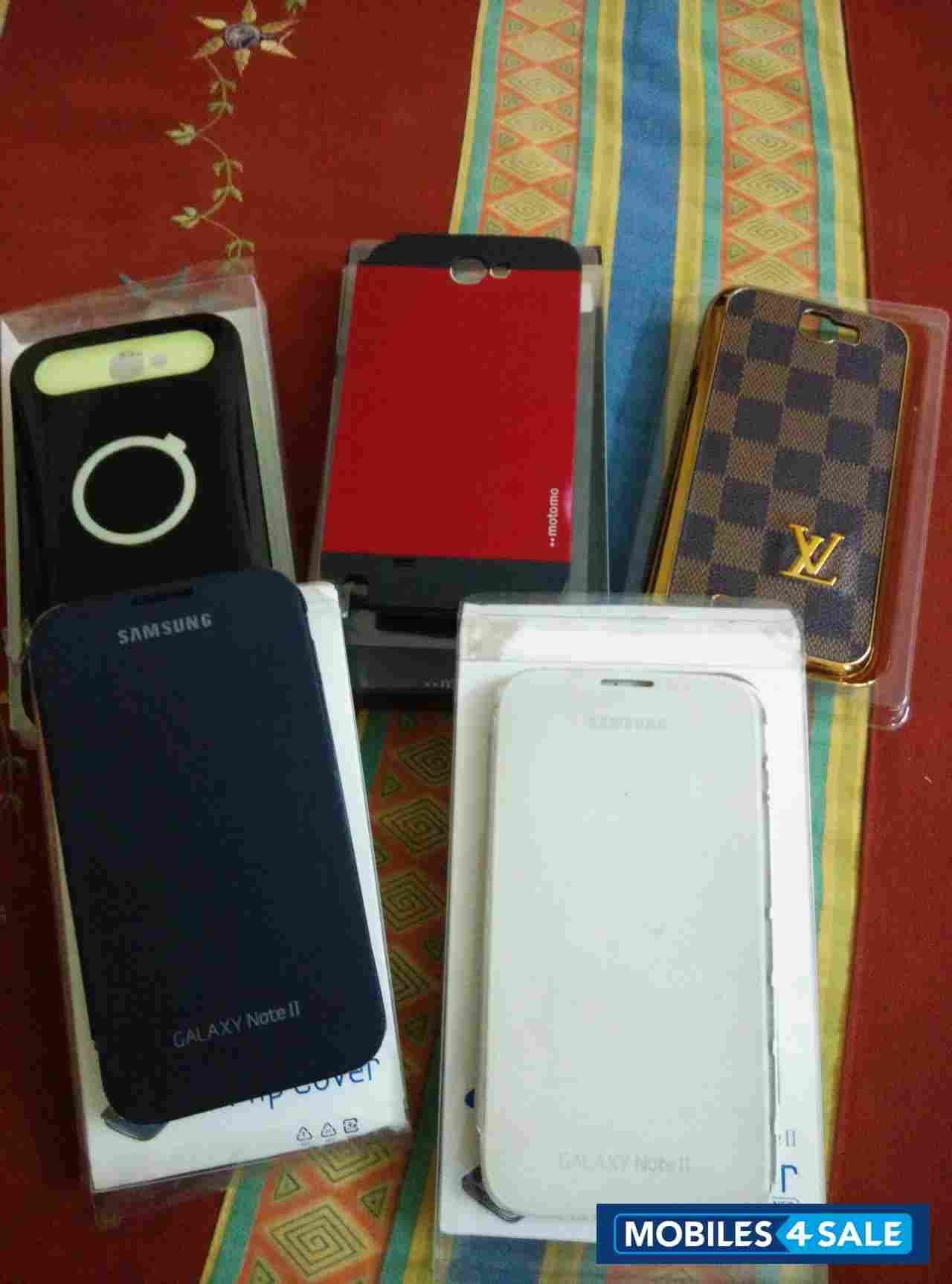 White Samsung Galaxy Note 2 White Samsung Galaxy Note 2