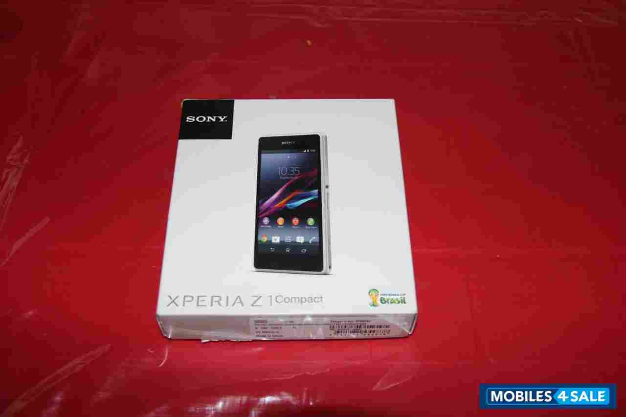 White Sony Xperia Z1 Compact