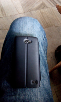 Black Karbonn Titanium