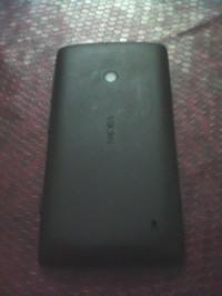 Black Nokia Lumia 520