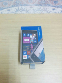 Grey Nokia Lumia 925