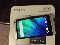 Silver HTC One
