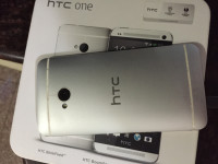 Silver HTC One