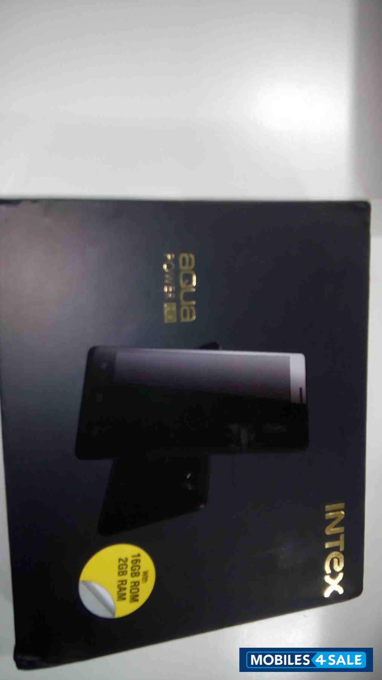 White And Gold Intex Aqua Power HD