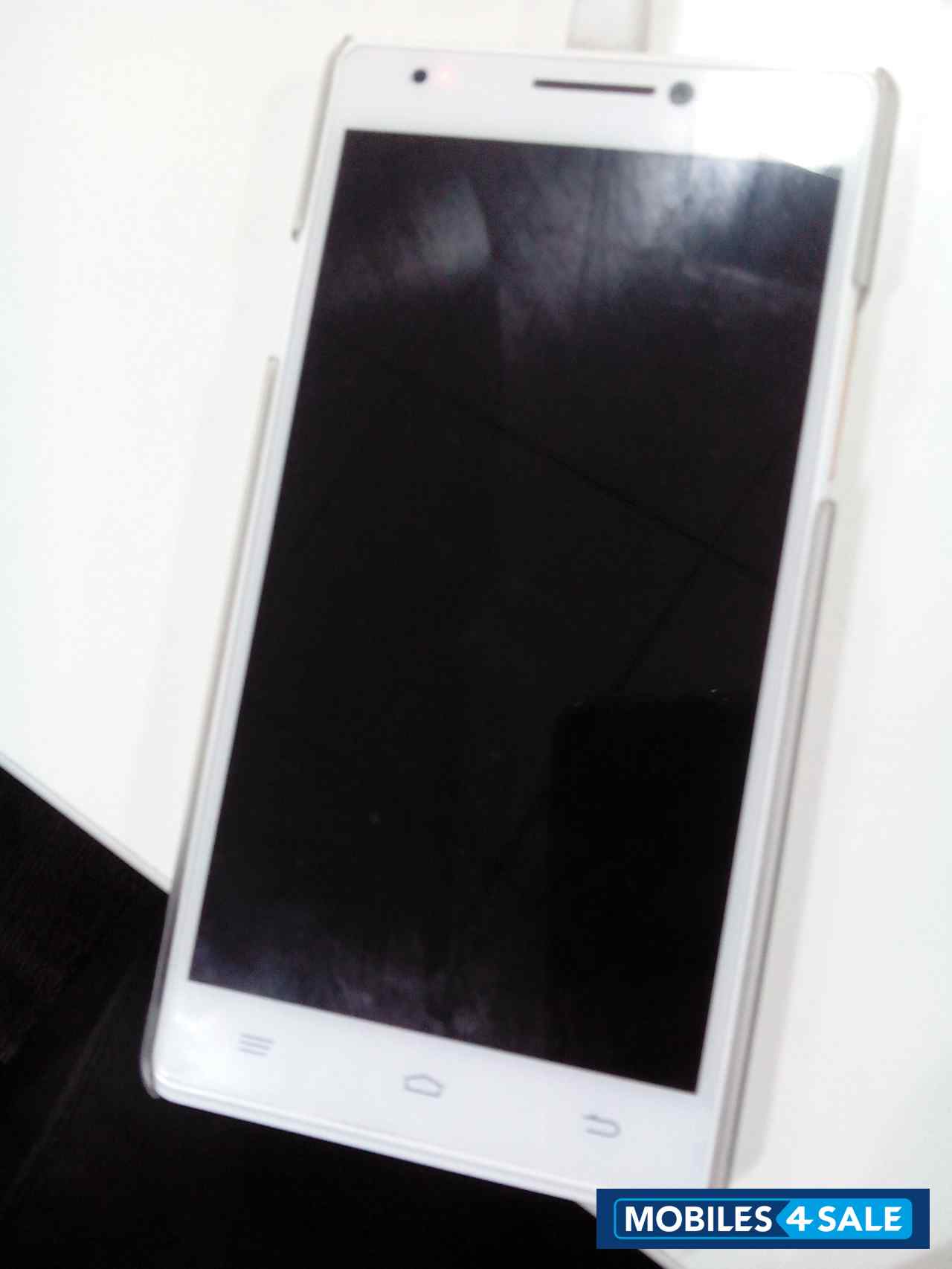 White And Gold Intex Aqua Power HD