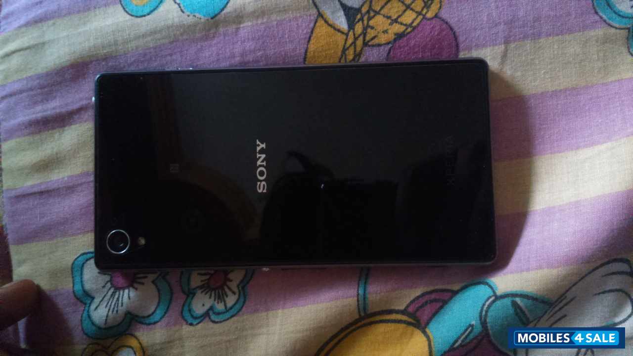 Black Metal Sony Xperia Z1