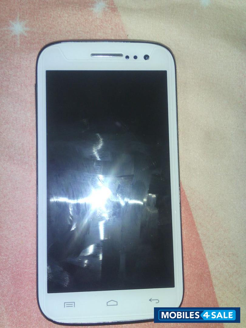 White Micromax Canvas HD A116 White Micromax Canvas HD A116