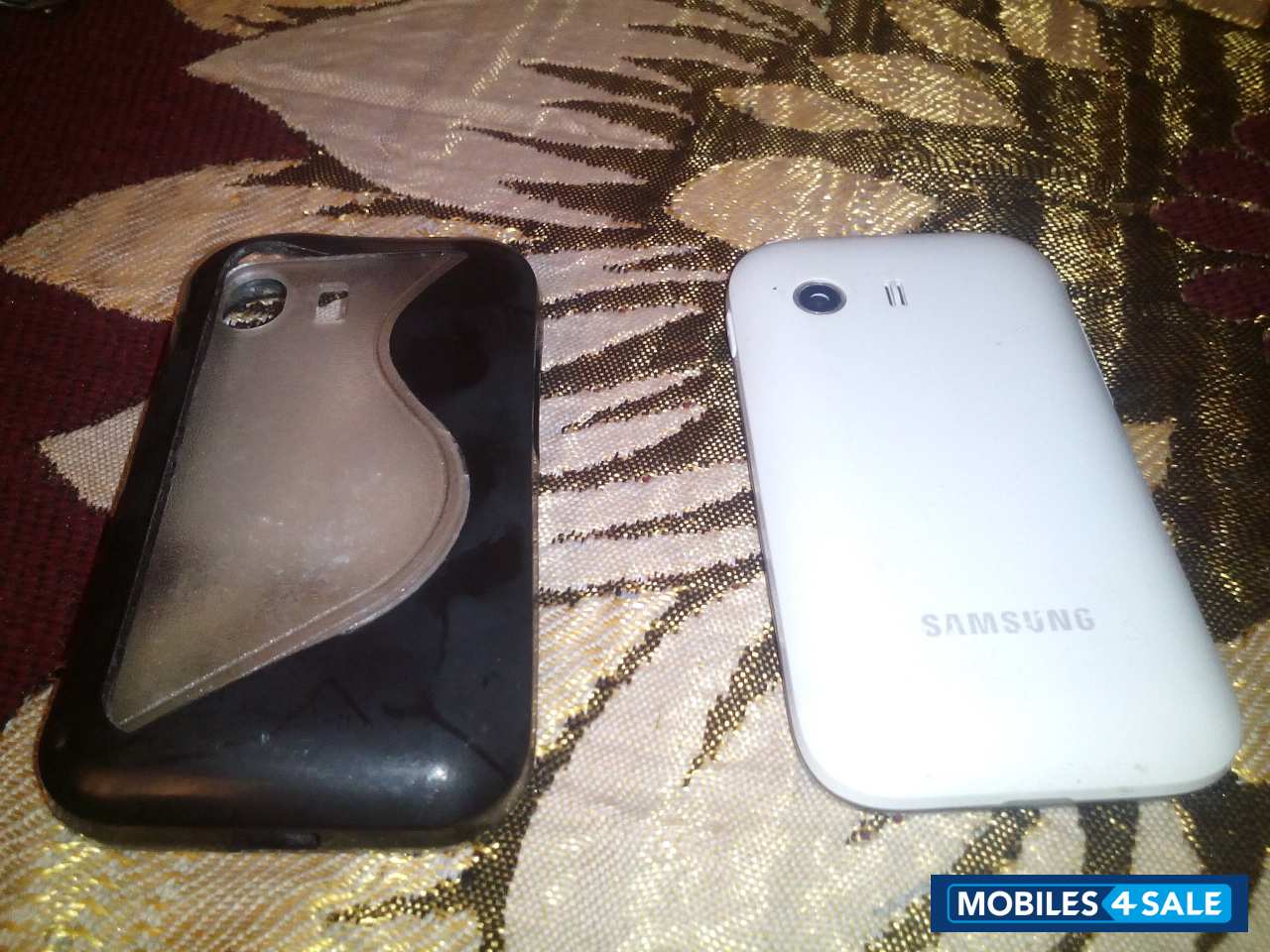 White Samsung Galaxy Y