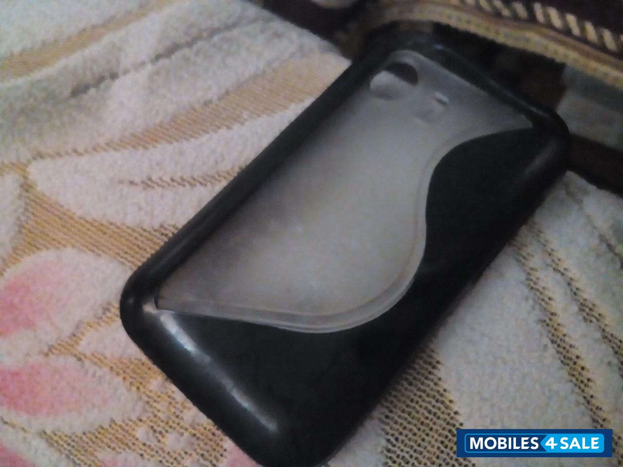 White Samsung Galaxy Y