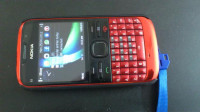 Red Nokia E5-00