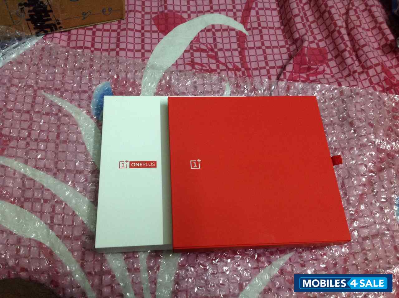 Sandstone Black OnePlus One
