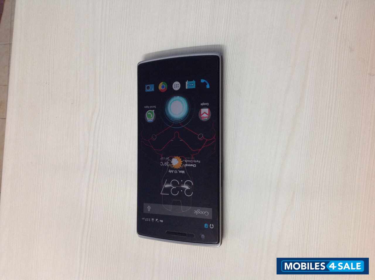 Sandstone Black OnePlus One