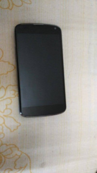 Black LG Nexus 4