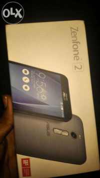 Black Asus Zenfone 2 ZE551ML