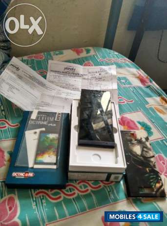 Black Karbonn Titanium Octane Plus