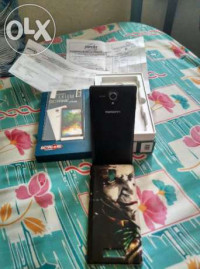 Black Karbonn Titanium Octane Plus