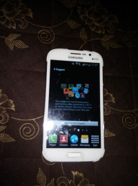 White Samsung Galaxy Grand GT-I9082