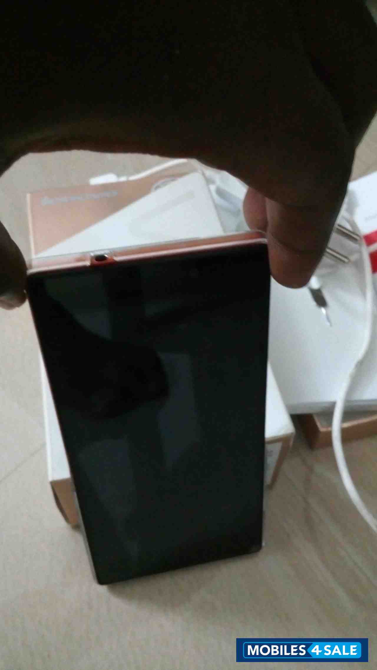 Gold Lenovo Vibe X2