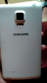 White Samsung Galaxy Note Edge