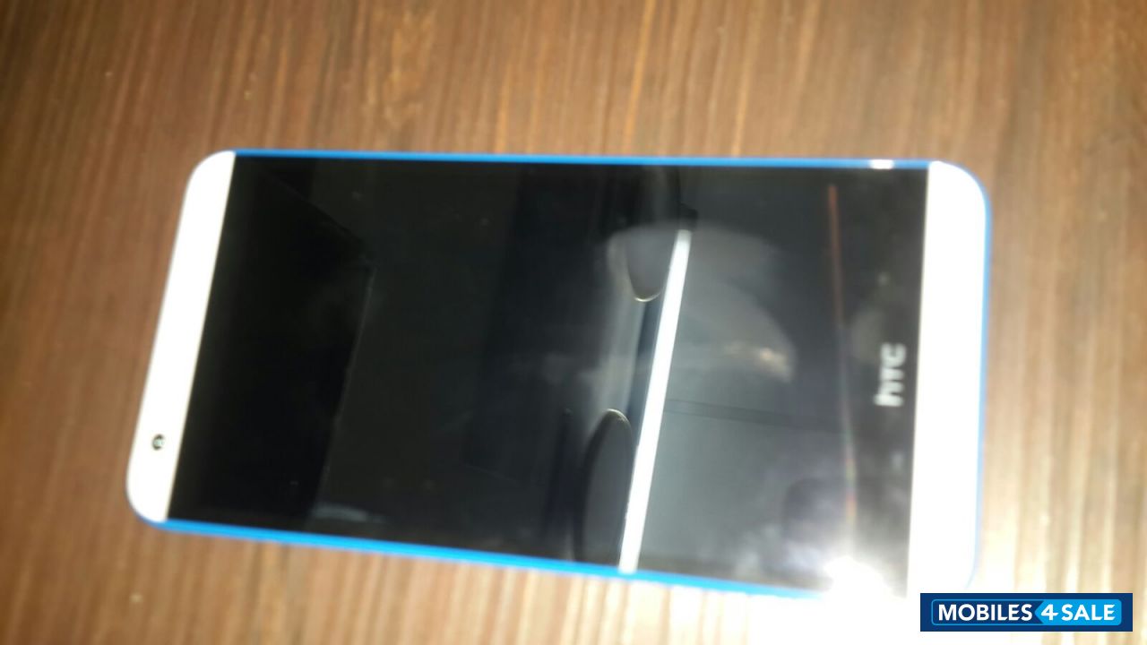 White HTC Desire 820s White HTC Desire 820s