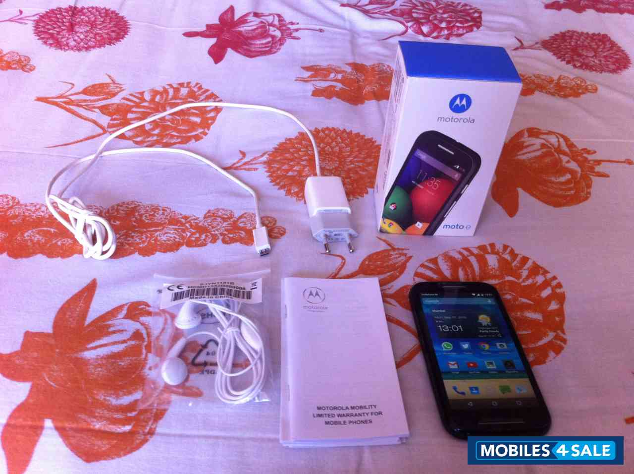 Black Motorola MOTO E