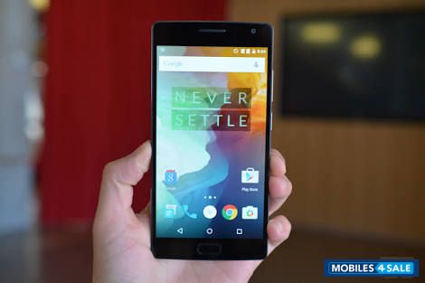 Sandstone Black OnePlus Two