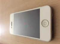 White Apple iPhone 4S