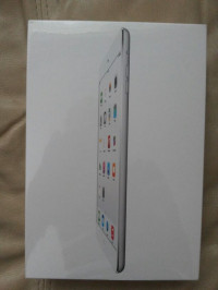 Silver N White Apple iPad mini 2