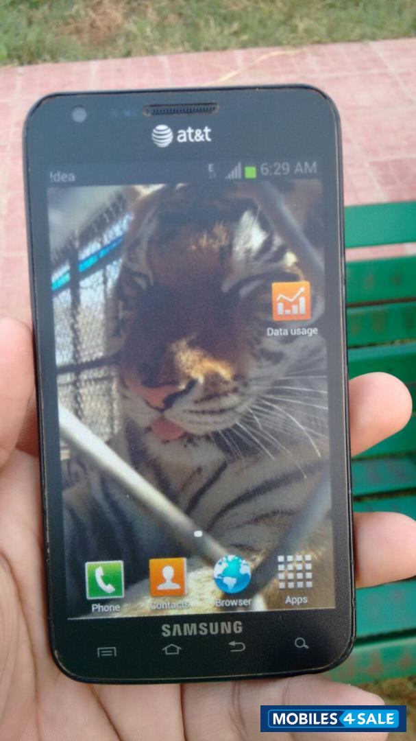 Black Samsung 4G LTE Smartphone