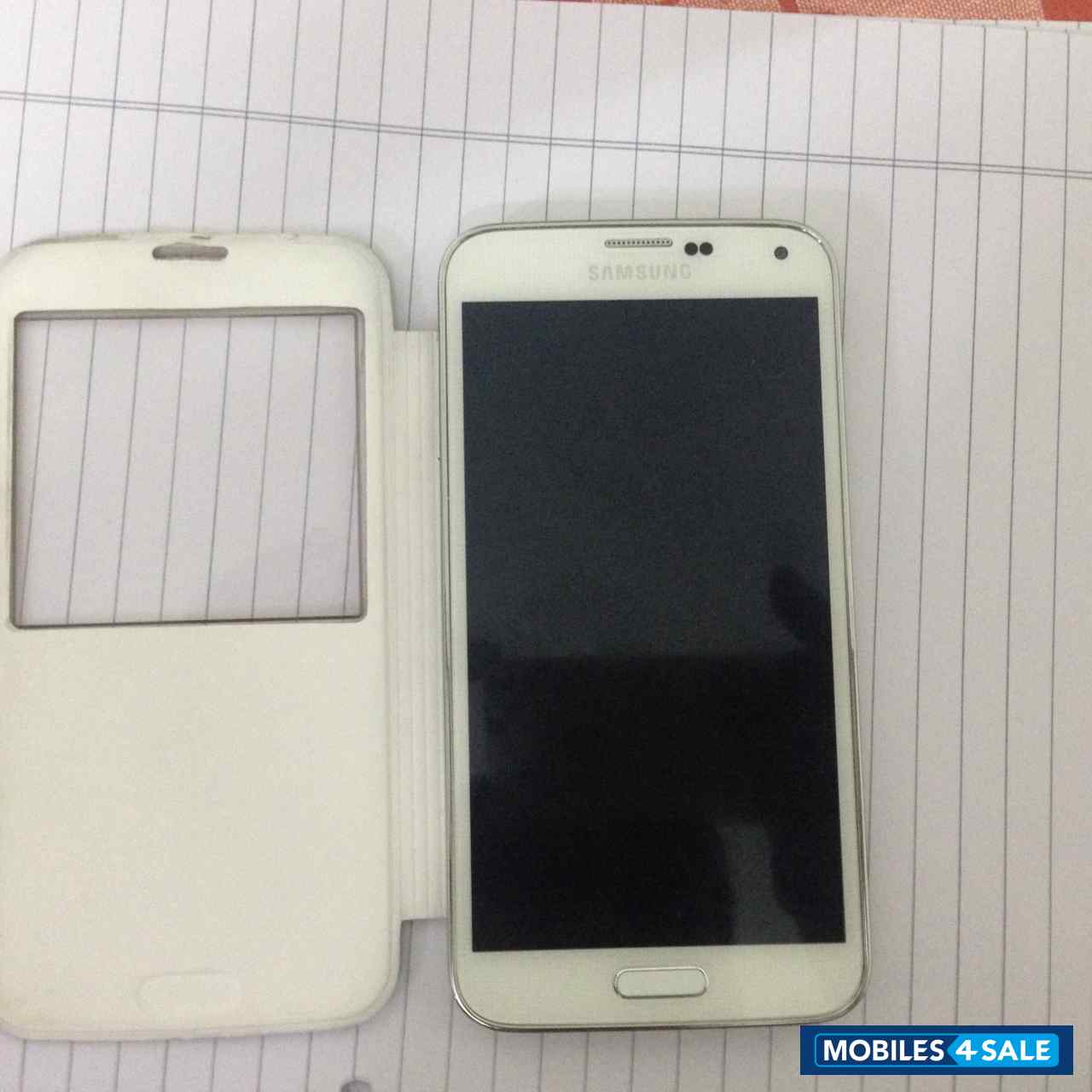 White Samsung Galaxy S5