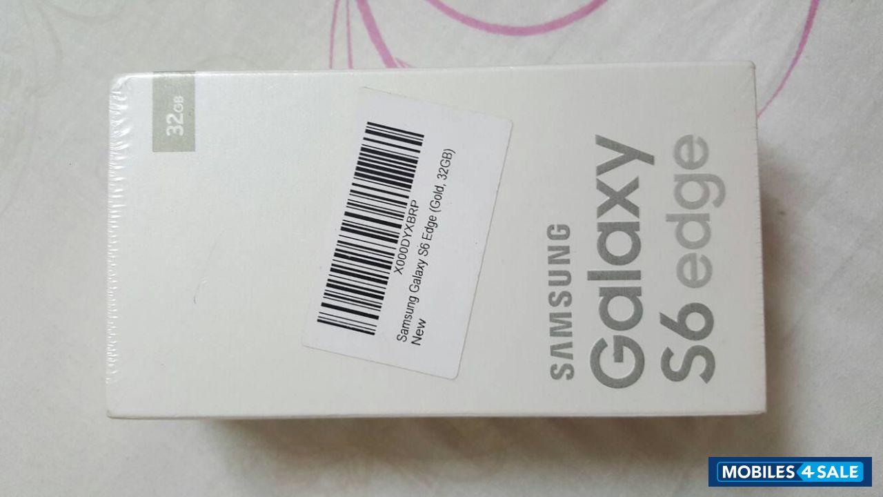 Gold Platinum Samsung Galaxy S6 Edge