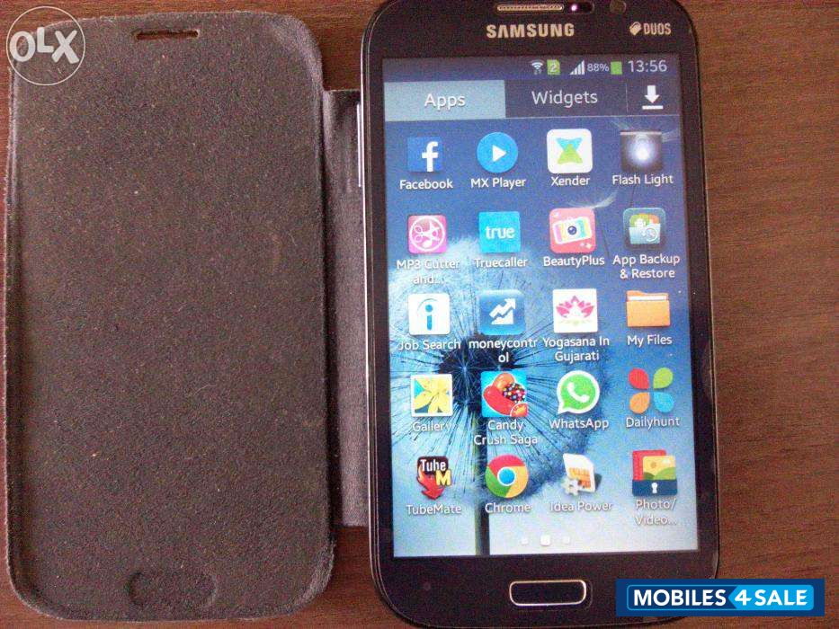 Black Samsung Galaxy Grand GT-I9082