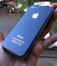 Black Apple iPhone 4
