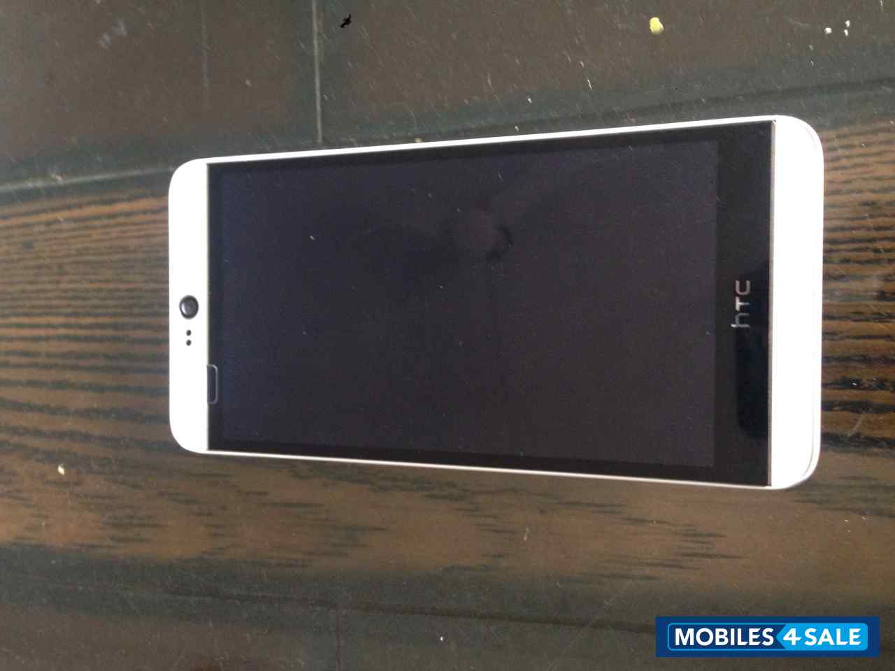 White HTC Desire 826 White HTC Desire 826