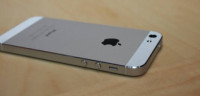 Silver Apple iPhone 5