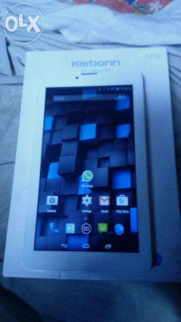 White Karbonn ST72