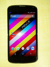 Black LG Nexus 4