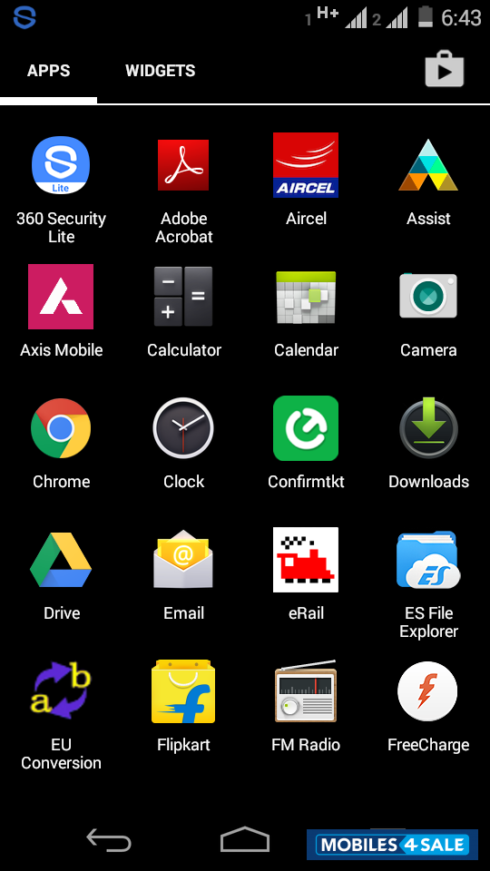Black Motorola MOTO E