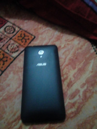 Black Asus Zenfone Go ZC500TG