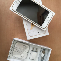 Black/white Apple iPhone 6S
