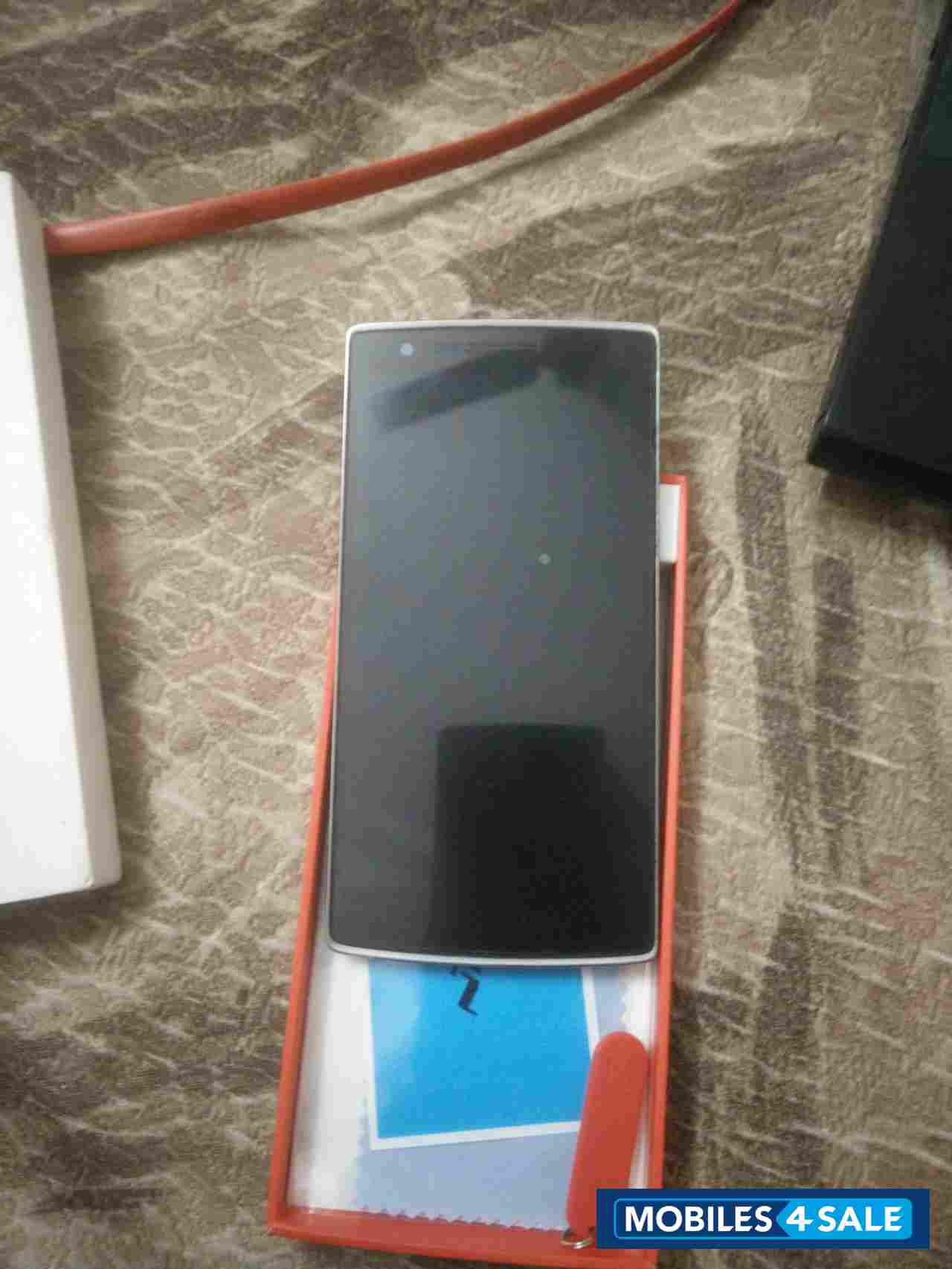 Black OnePlus One Black OnePlus One