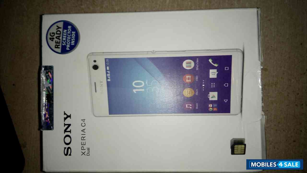 White Sony Xperia C4 Dual