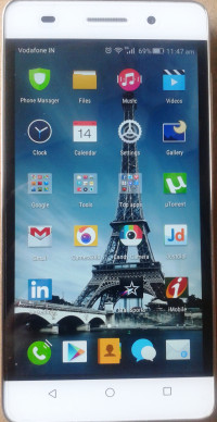 White Huawei Honor 4C