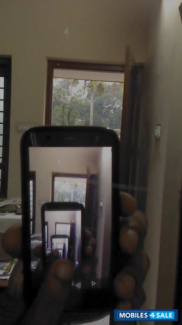 Black Motorola MOTO G