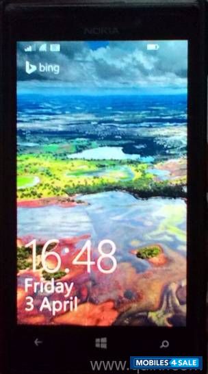 Black Nokia Lumia 925