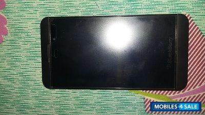 Black BlackBerry Z10
